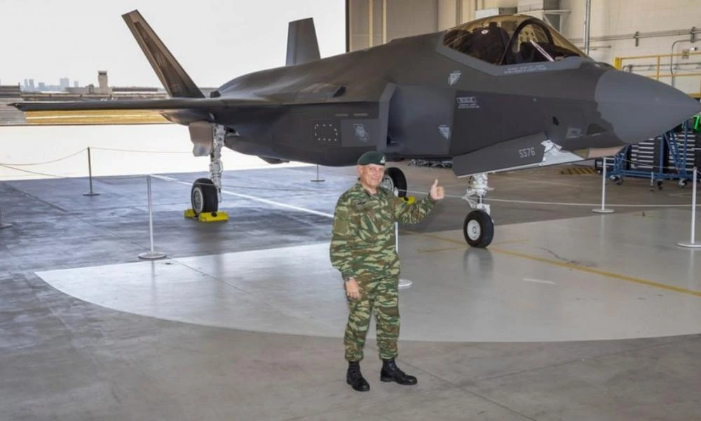 Πήρε γεύση από F-35 ο Στρατηγός Φλώρος στις ΗΠΑ (Εικόνες)